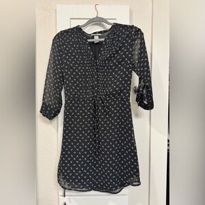 H&M Black & White Printed Long Sleeve Dress | Size 4 🤍✨